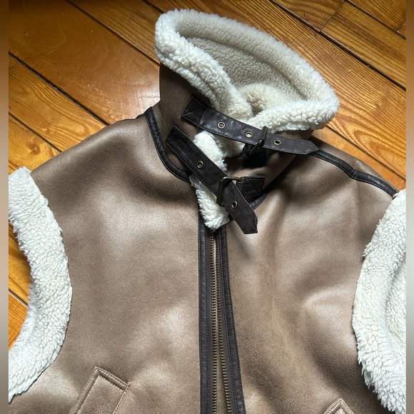 Zara Faux Leather Sherpa Lined Aviator Vest Size L - Picture 6 of 8